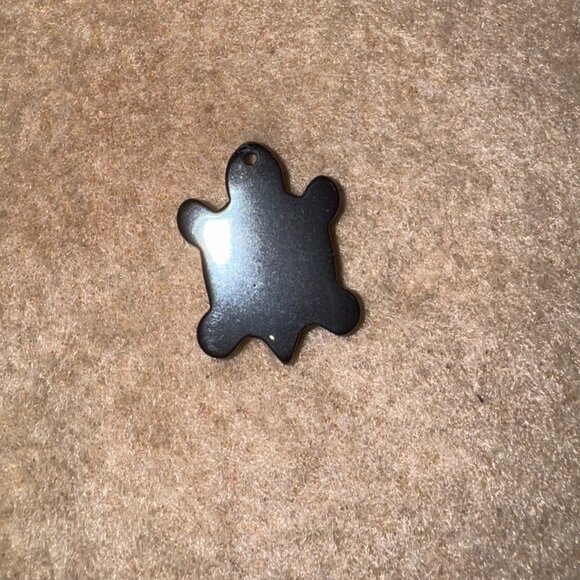 Hematite Turtle Pendant - Picture 7 of 8